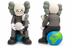 KAWS — HOLIDAY THAILAND — BROWN